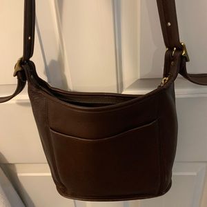 Vintage Coach leather crossbody pocketbook